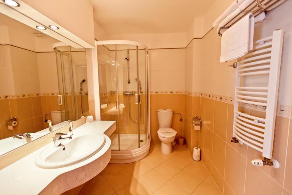 Osrodek Wypoczynkowo - Szkoleniowy Allianz Hotel Rynia ห้อง รูปภาพ