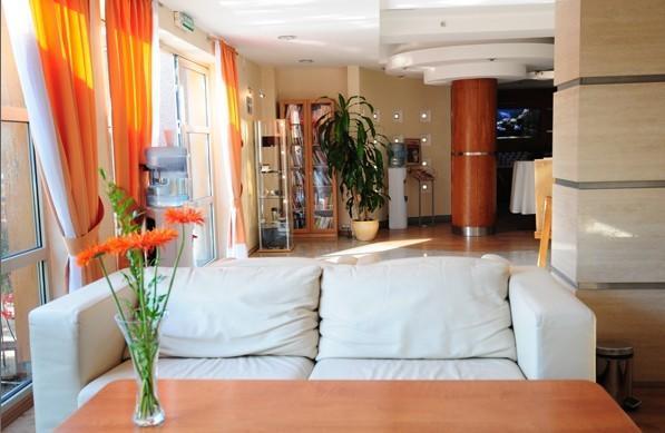 Osrodek Wypoczynkowo - Szkoleniowy Allianz Hotel Rynia ภายนอก รูปภาพ